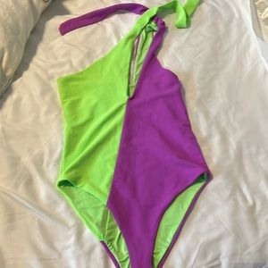 BEACH RIOT Ribbed One Piece Bi-Color Swimsuit Bathing Suit Purple Green